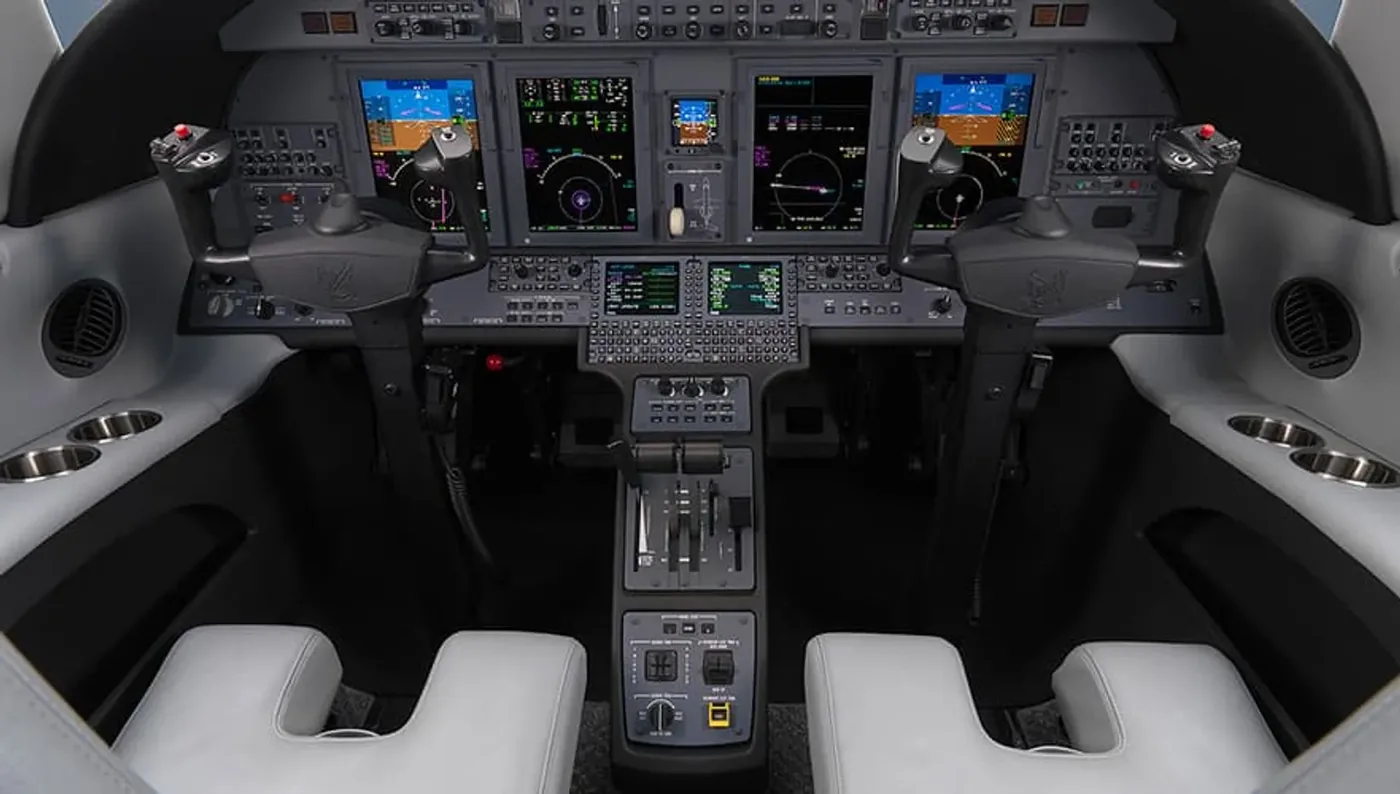 Cessna Citation CJ4, photo 3 - private jet