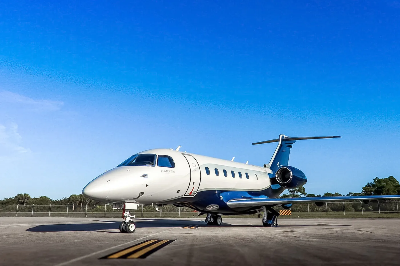 Embraer Legacy 500, photo 1 - private jet